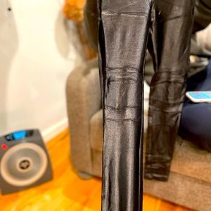 Koral brand new leggings